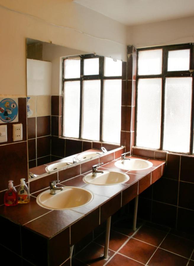 Rummy Hostal Uyuni Exterior photo
